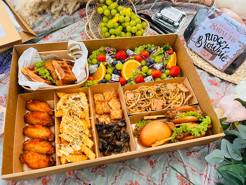Party Feast Box