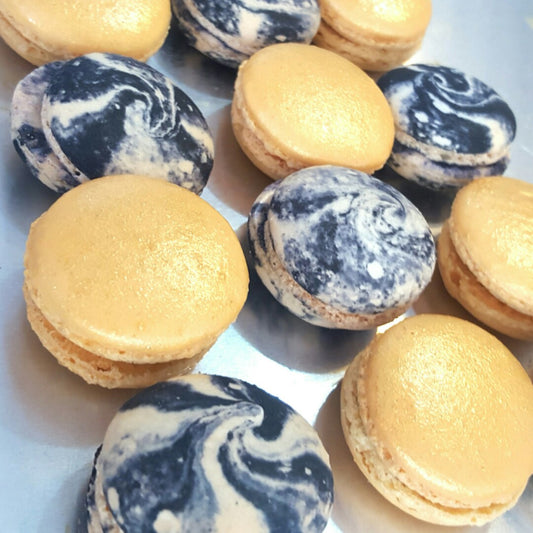 Marble Gold Macarons (12pcs)