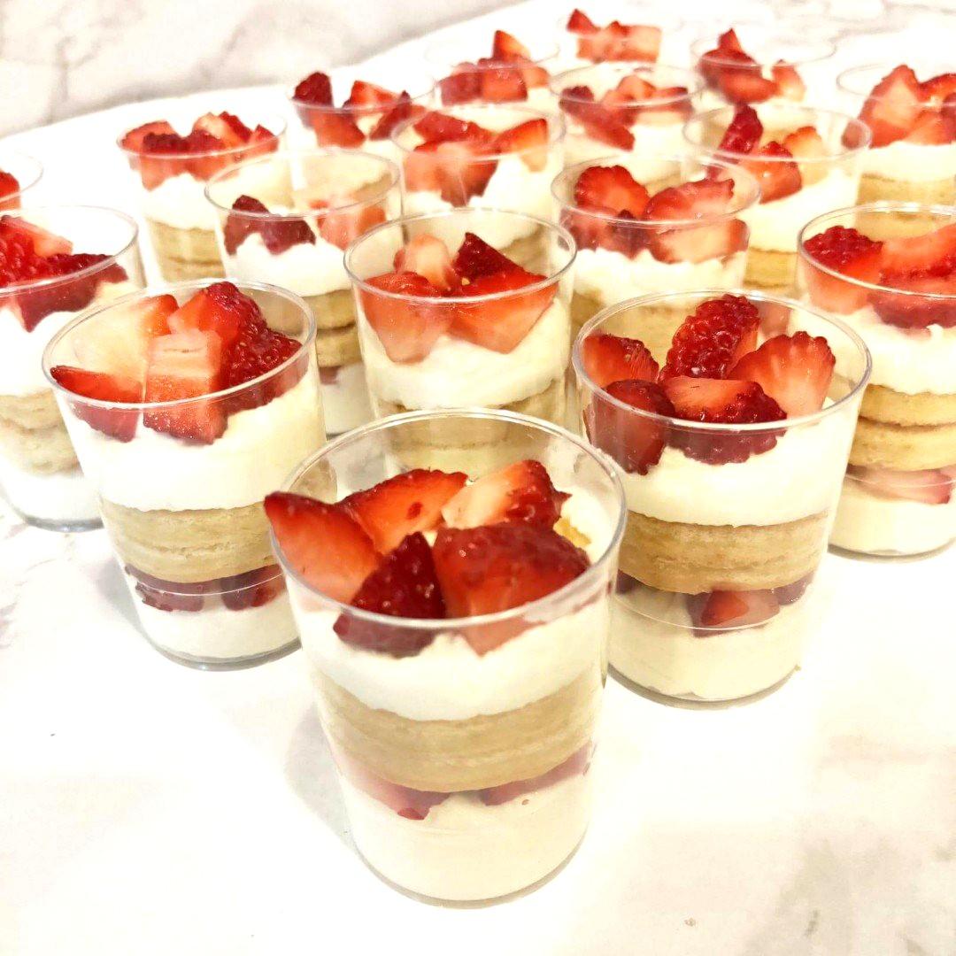 Strawberry Shortcake Shotglass (12pcs)